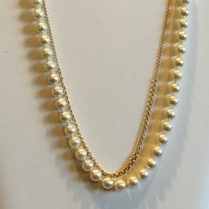 Natural creamy pearl Necklace approximately 17.5” 6.7mm Hand Knotted
